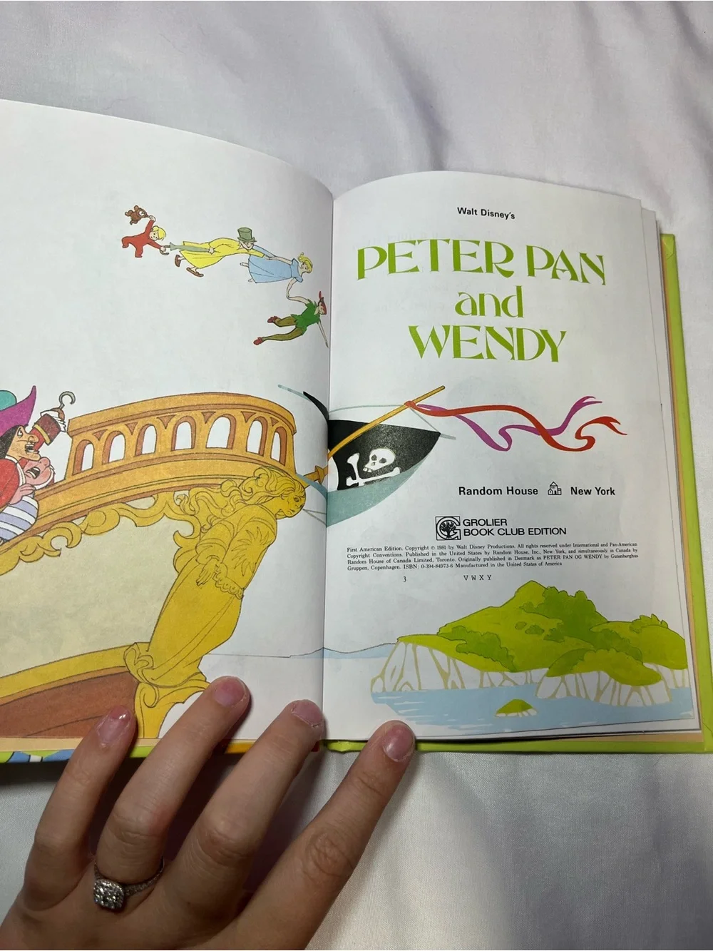 VTG 1981 Walt Disney Peter Pan and Wendy HC 1st Edition Grolier Book Club